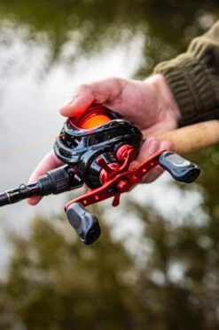 Ultimate Cast Control Reel -Visuitrusting Winkel 01c53752dcaacf4e