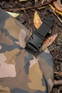 Ultimate Unhooking Mat Camo -Visuitrusting Winkel 4d8b536963eee11f