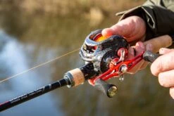 Ultimate Spear Cast Reel -Visuitrusting Winkel fe10583688ff18e4